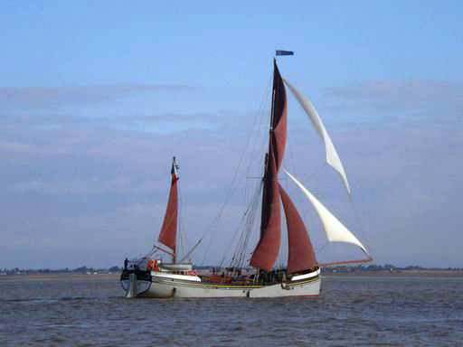 sailing-barge-thames-gravesend-day-out